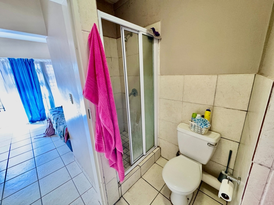 2 Bedroom Property for Sale in Mooivallei Park North West